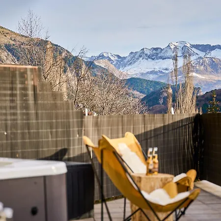 Lux Mountain Con Vistas Y Jacuzzi - Arafita