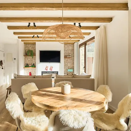 Lejlighed Lux Mountain Con Vistas Y Jacuzzi - Arafita *